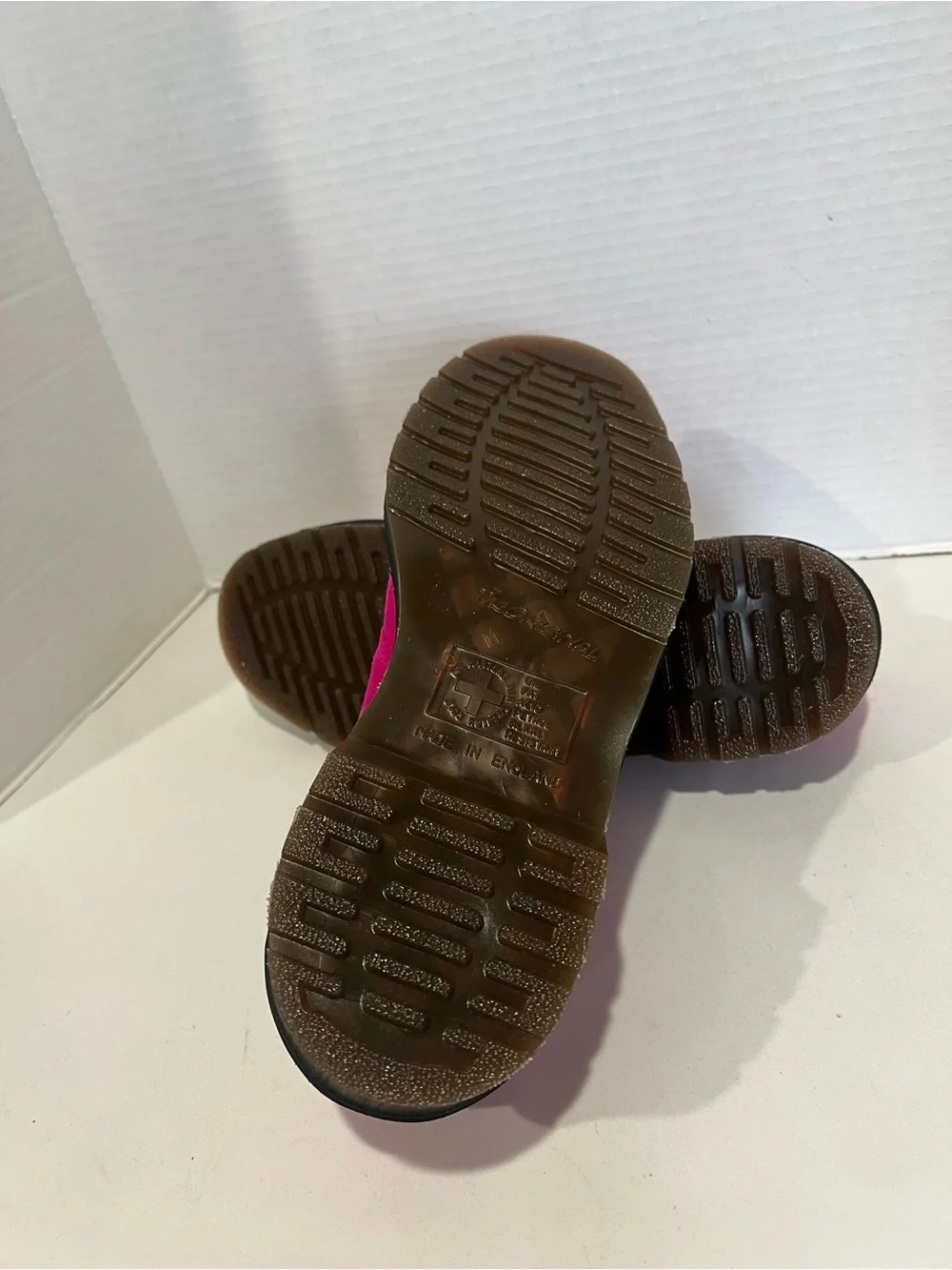Dr. Martens 1461 Hot Pink Fuchsia Suede Shoes Made in England UK Size 7 NWT